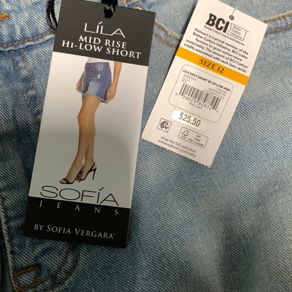 All for $15 size 12 shorts plus two tops size L (12-14) all NWT - Picture 8 of 14